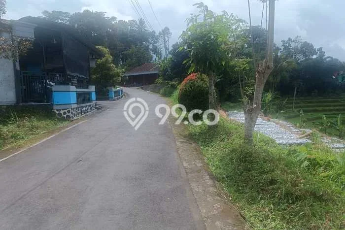 Lahan Kosong Dijual di Ngargoyoso, Karanganyar, Luas 4300m2 Area Strategis Lahan Kosong Dijual di Ngargoyoso, Karanganyar, Luas 4300m2 Area Strategis