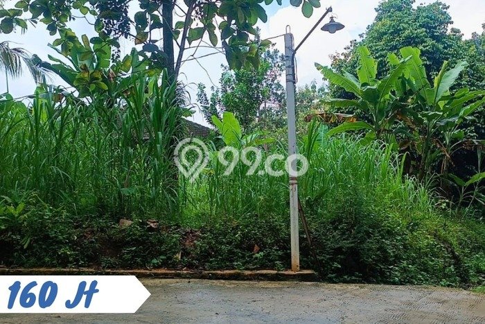 Lahan Strategis di Karangpandan Dijual dengan Luas 200m2 Lahan Strategis di Karangpandan Dijual dengan Luas 200m2