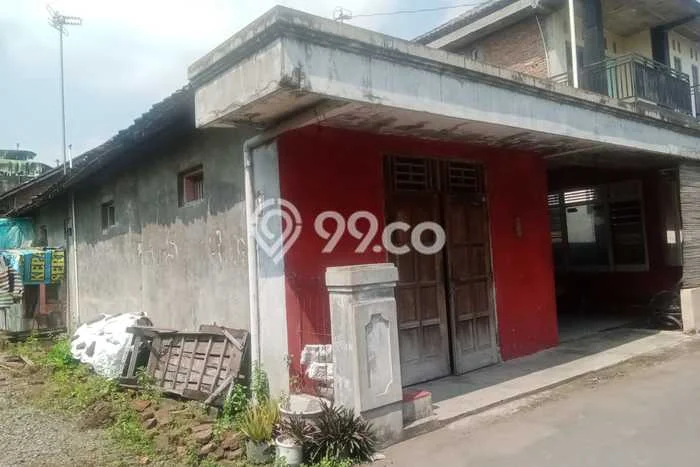 Rumah Berkualitas di Polanharjo, Klaten, Luas 5m² Bangunan 125m² - HARGA NEGO! Rumah Berkualitas di Polanharjo, Klaten, Luas 5m² Bangunan 125m² - HARGA NEGO!