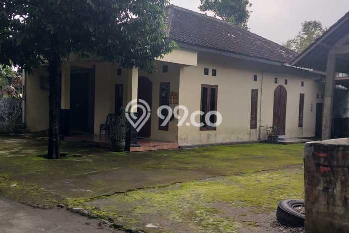 Rumah kawasan Manisrenggo, Klaten, Luas 386m² Bangunan 386m² Rumah kawasan Manisrenggo, Klaten, Luas 386m² Bangunan 386m²