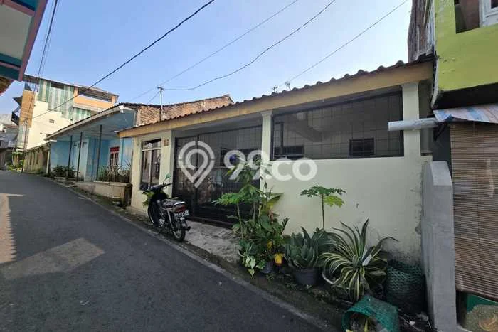 Rumah Lingkungan Nyaman kawasan Jebres, Surakarta, Luas 60m² LB 60m² Rumah Lingkungan Nyaman kawasan Jebres, Surakarta, Luas 60m² LB 60m²