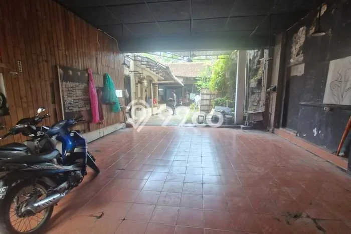 Siap Huni Rumah Mewah 6 Kamar di Laweyan Dekat ke Mana Pun Siap Huni Rumah Mewah 6 Kamar di Laweyan Dekat ke Mana Pun