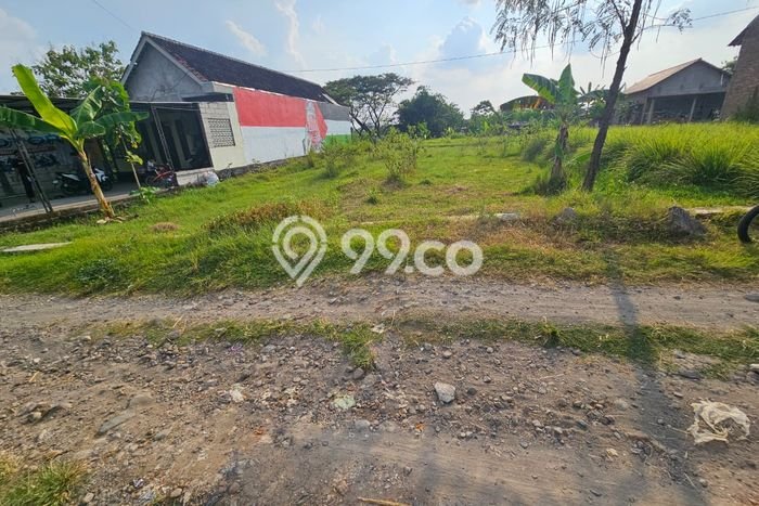 Lahan untuk Dijual di Karanganyar Karanganyar Luas 400m2 Lahan untuk Dijual di Karanganyar Karanganyar Luas 400m2