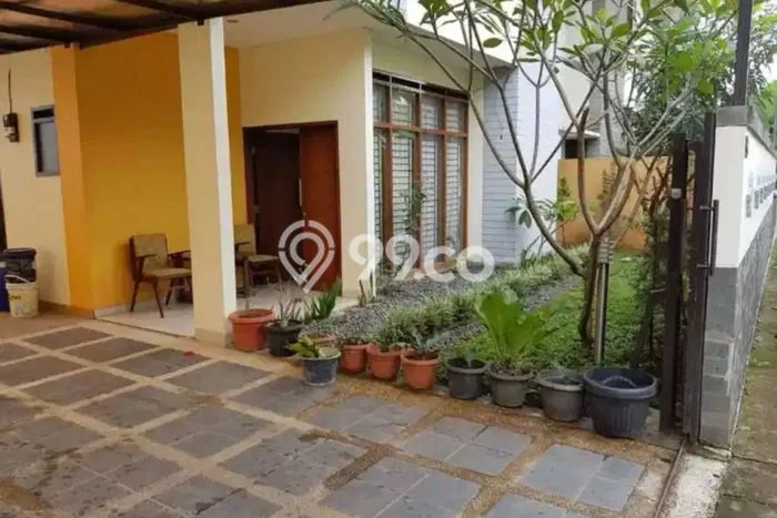 Rumah Sewa Bandung LT 220m2 LB 200m2 Area Setiabudi Rumah Sewa Bandung LT 220m2 LB 200m2 Area Setiabudi