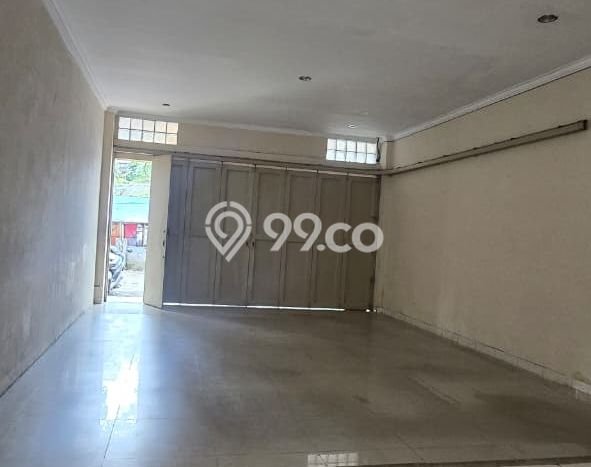Ruko untuk disewa di Andir punya LT 136m2 & LB 270m2 harga sewa kompetitif Ruko untuk disewa di Andir punya LT 136m2 & LB 270m2 harga sewa kompetitif