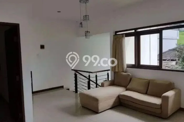 Rumah Sewa Bandung LT 220m2 LB 200m2 Area Setiabudi Rumah Sewa Bandung LT 220m2 LB 200m2 Area Setiabudi