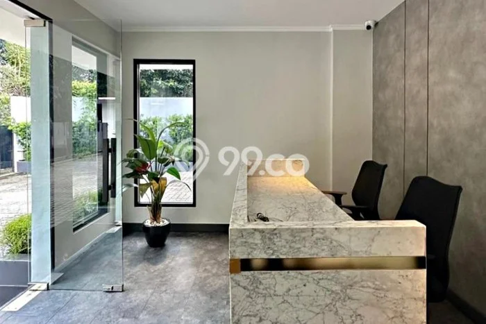 Kantor Disewa di Jakarta Selatan dengan LB 382m2 Area Komersial Ramai Kantor Disewa di Jakarta Selatan dengan LB 382m2 Area Komersial Ramai
