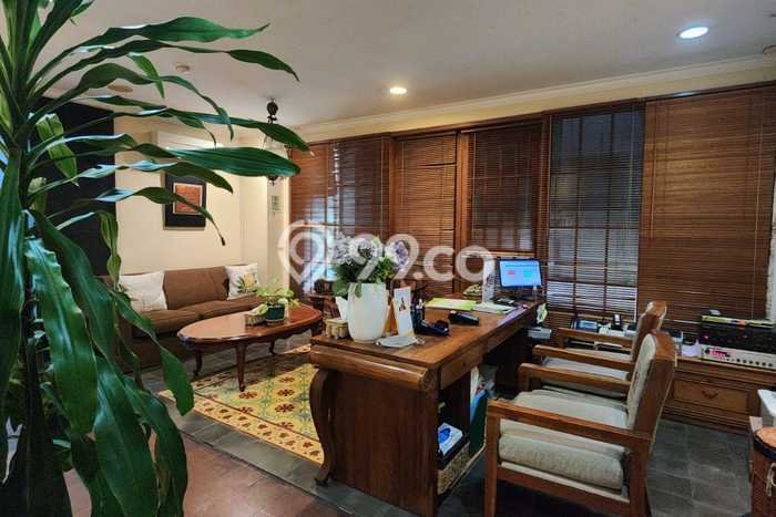 Unit Kantor Dijual di Menteng Jakarta Pusat 4285m2 Unit Kantor Dijual di Menteng Jakarta Pusat 4285m2