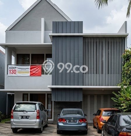 Kantor disewakan di Kebayoran Lama Jakarta Selatan dengan luas bangunan 350m2 Kantor disewakan di Kebayoran Lama Jakarta Selatan dengan luas bangunan 350m2