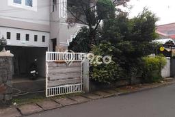Jual Rumah Mewah Elegan Dengan View Cantik di Meruya, Jakarta Barat Jual Rumah Mewah Elegan Dengan View Cantik di Meruya, Jakarta Barat