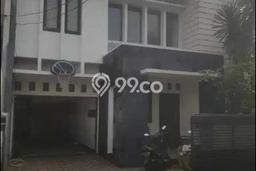 Rumah Elit Modern Tanpa Renovasi di Condet Jakarta Timur Rumah Elit Modern Tanpa Renovasi di Condet Jakarta Timur