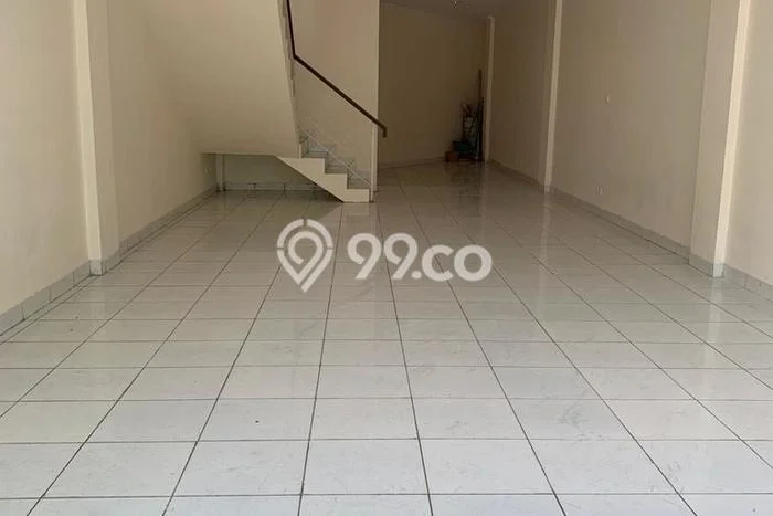 Unit Komersial Disewakan di Jakarta Selatan Area Strategis Harga Kompetitif Unit Komersial Disewakan di Jakarta Selatan Area Strategis Harga Kompetitif