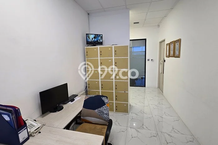 KAWASAN BISNIS! Kantor Kawasan Kelapa Gading, Luas 68m², Akses Raya KAWASAN BISNIS! Kantor Kawasan Kelapa Gading, Luas 68m², Akses Raya