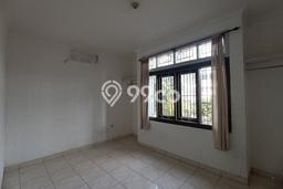 BEST DEAL! Rumah di Kelapa Gading, 5 KT, Dekat Pusat Kota, LT 202m² Bangunan 202m² BEST DEAL! Rumah di Kelapa Gading, 5 KT, Dekat Pusat Kota, LT 202m² Bangunan 202m²