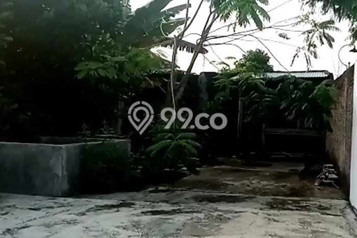 Rumah Sederhana Dijual Lokasi Jaten 2 Kamar dengan Luas Tanah 250m2 Rumah Sederhana Dijual Lokasi Jaten 2 Kamar dengan Luas Tanah 250m2