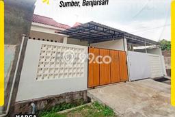 Rumah Strategis Minimalis Lb 75m2 di Banjarsari, Solo Rumah Strategis Minimalis Lb 75m2 di Banjarsari, Solo
