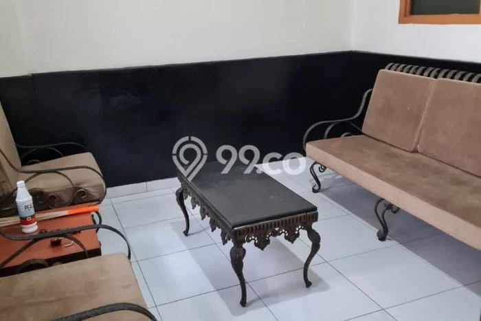 Lokasi terbaik! Rumah siap huni disewakan di Duren Sawit LB 70m2 Lokasi terbaik! Rumah siap huni disewakan di Duren Sawit LB 70m2