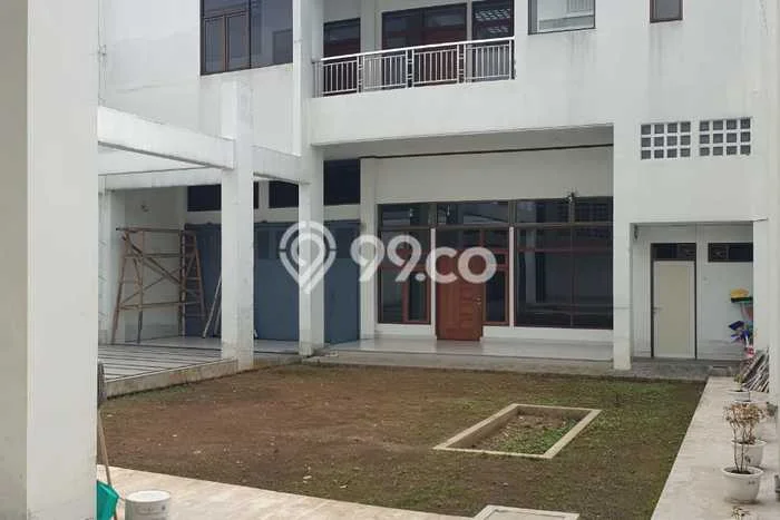 Unit Komersial Dijual di Bandung LT 800m2 & LB 1250m2 Unit Komersial Dijual di Bandung LT 800m2 & LB 1250m2