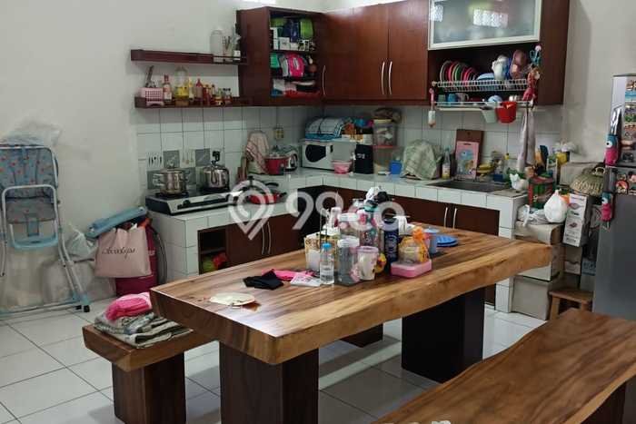 Ruko Bagus Dijual LB 170m2 Lokasi Strategis Bandung Area Cocok untuk Berbisnis Ruko Bagus Dijual LB 170m2 Lokasi Strategis Bandung Area Cocok untuk Berbisnis
