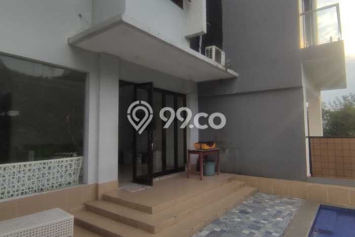 HARGA MENARIK! Vila di , Ukuran 179m2m², Area Strategis dengan akses bagus HARGA MENARIK! Vila di , Ukuran 179m2m², Area Strategis dengan akses bagus