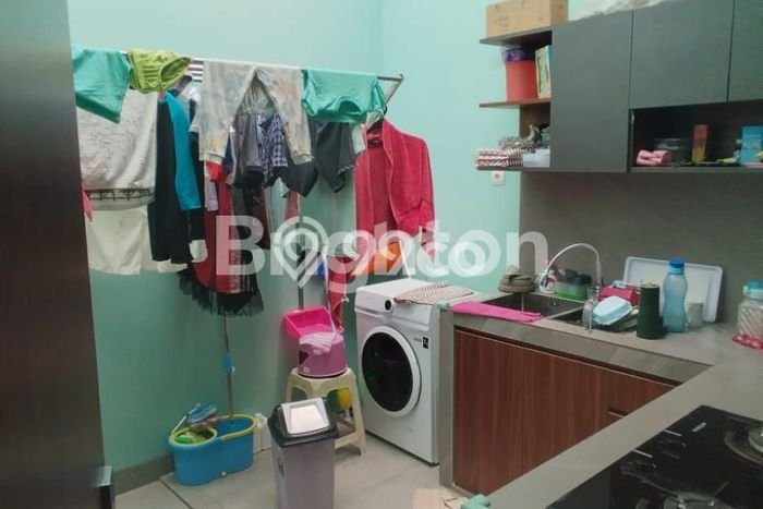 Rumah Strategis Modern Lb 63m2 di Serpong Utara, Tangerang Selatan Rumah Strategis Modern Lb 63m2 di Serpong Utara, Tangerang Selatan