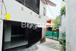 For Sale Hunian Rumah Terawat 3 Kamar di Kemanggisan, Jakarta Barat For Sale Hunian Rumah Terawat 3 Kamar di Kemanggisan, Jakarta Barat
