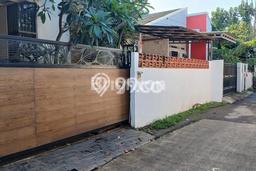 Hunian Elit LB 130m2 Siap Pakai Desain Elegan di Jati Asih, Bekasi Hunian Elit LB 130m2 Siap Pakai Desain Elegan di Jati Asih, Bekasi