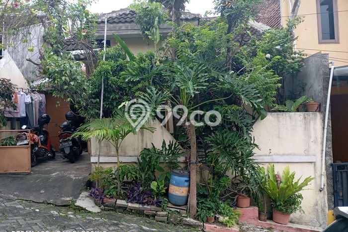Rumah Modern Cantik 2 KT Bisa Langsung Pindah di Semarang Barat Rumah Modern Cantik 2 KT Bisa Langsung Pindah di Semarang Barat