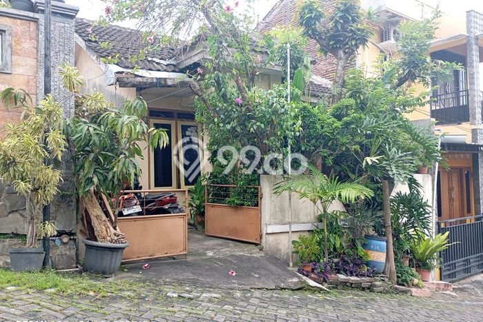 Rumah Modern Cantik 2 KT Bisa Langsung Pindah di Semarang Barat Rumah Modern Cantik 2 KT Bisa Langsung Pindah di Semarang Barat