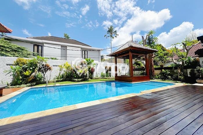 Jarang Ada! Rumah Kontrakan 5 Kamar Nyaman Siap Huni canggu Jarang Ada! Rumah Kontrakan 5 Kamar Nyaman Siap Huni canggu