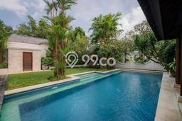 Sewa Rumah Nyaman LT 500m2 / LB 250m2 di Umalas, Badung Sewa Rumah Nyaman LT 500m2 / LB 250m2 di Umalas, Badung
