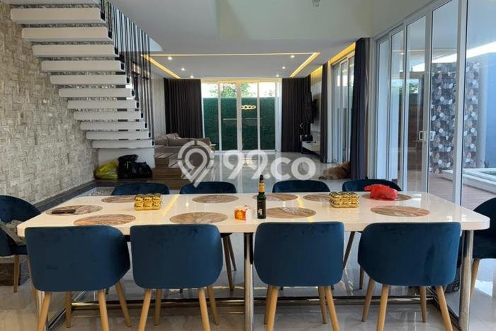 Hunian Ideal dengan LT 500m2 & LB 650m2 Disewakan di uluwatu Hunian Ideal dengan LT 500m2 & LB 650m2 Disewakan di uluwatu