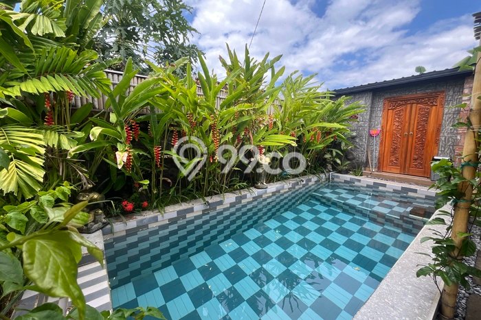 Rumah Nyaman di Sanur, 3 KT, Lingkungan Strategis, Luas 200m2m² Bangunan 200m2m² Rumah Nyaman di Sanur, 3 KT, Lingkungan Strategis, Luas 200m2m² Bangunan 200m2m²