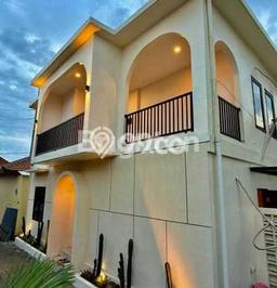 Rumah Kontrakan Denpasar LT 200m2 LB 200m2 Kawasan Sanur Rumah Kontrakan Denpasar LT 200m2 LB 200m2 Kawasan Sanur