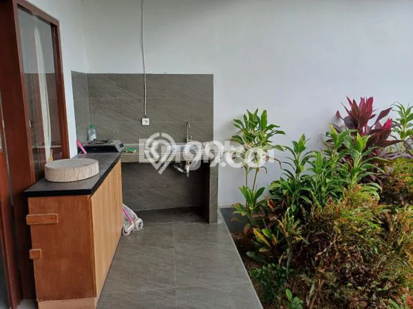 Rumah Disewakan Badung LT 200m2 LB 100m2 Kawasan Kerobokan Rumah Disewakan Badung LT 200m2 LB 100m2 Kawasan Kerobokan