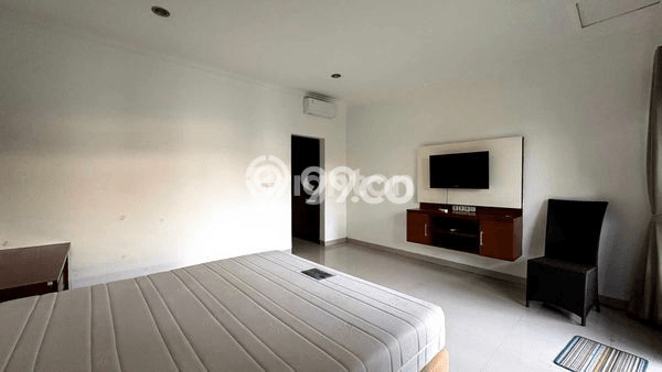 Lokasi strategis! Rumah siap pakai disewakan di Kuta LB 130m2 Lokasi strategis! Rumah siap pakai disewakan di Kuta LB 130m2