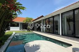 Hunian Minimalis dengan LT 450m2 & LB 210m2 Dikontrakkan di Kerobokan Hunian Minimalis dengan LT 450m2 & LB 210m2 Dikontrakkan di Kerobokan