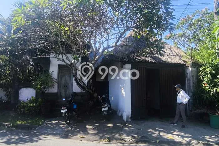 Rumah Elit LB 400m2 Siap Pakai Desain Elegan di Sanur, Denpasar Rumah Elit LB 400m2 Siap Pakai Desain Elegan di Sanur, Denpasar