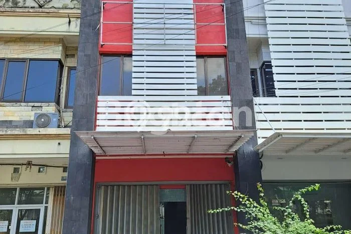 Ruko Bagus Dijual di Dewi Sri Badung Lokasi Strategis Cocok untuk Kembangkan Bisnis Ruko Bagus Dijual di Dewi Sri Badung Lokasi Strategis Cocok untuk Kembangkan Bisnis