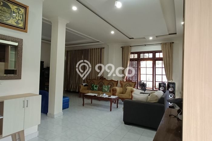 Rumah Mewah LB 400m2 Siap Huni Desain Elegan di Sidakarya, Denpasar Rumah Mewah LB 400m2 Siap Huni Desain Elegan di Sidakarya, Denpasar
