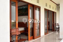 Jarang Ada! Rumah Sewa 4 Kamar Bagus Siap Huni Kedungu Jarang Ada! Rumah Sewa 4 Kamar Bagus Siap Huni Kedungu