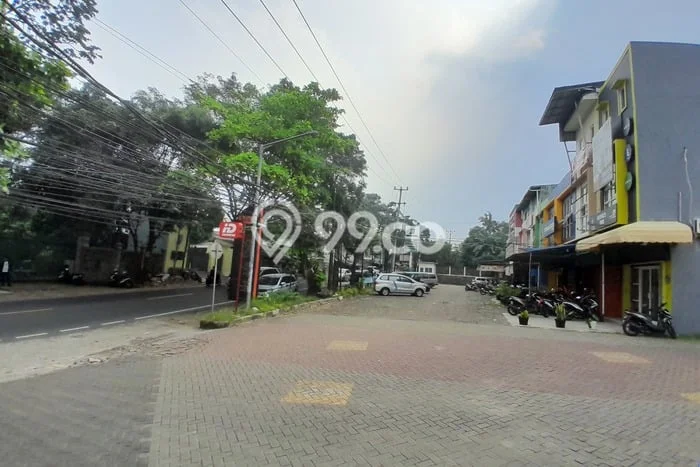 Lokasi Strategis! Dijual Ruko Bisnis di Sawangan, Depok Kondisi Baik Lokasi Strategis! Dijual Ruko Bisnis di Sawangan, Depok Kondisi Baik