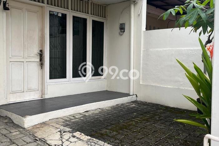 Siap Huni Hunian Elit 3 Kamar di Pondok Indah Dekat ke Mana Saja Siap Huni Hunian Elit 3 Kamar di Pondok Indah Dekat ke Mana Saja