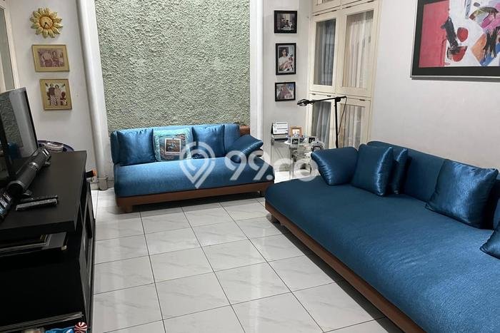 Siap Huni Rumah Mewah 3 Kamar di Pondok Indah Dekat ke Mana Pun Siap Huni Rumah Mewah 3 Kamar di Pondok Indah Dekat ke Mana Pun