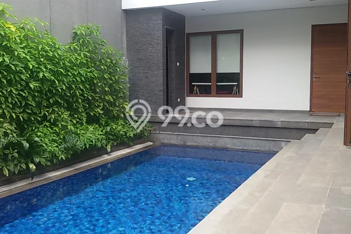Sewa Rumah Nyaman LT 585m2 / LB 750m2 di Pondok Indah, Jakarta Selatan Sewa Rumah Nyaman LT 585m2 / LB 750m2 di Pondok Indah, Jakarta Selatan