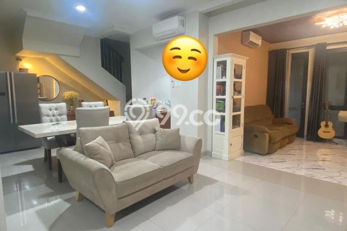 Rumah Elit LB 155m2 Siap Pakai Desain Elegan di Kota Wisata, Bogor Rumah Elit LB 155m2 Siap Pakai Desain Elegan di Kota Wisata, Bogor