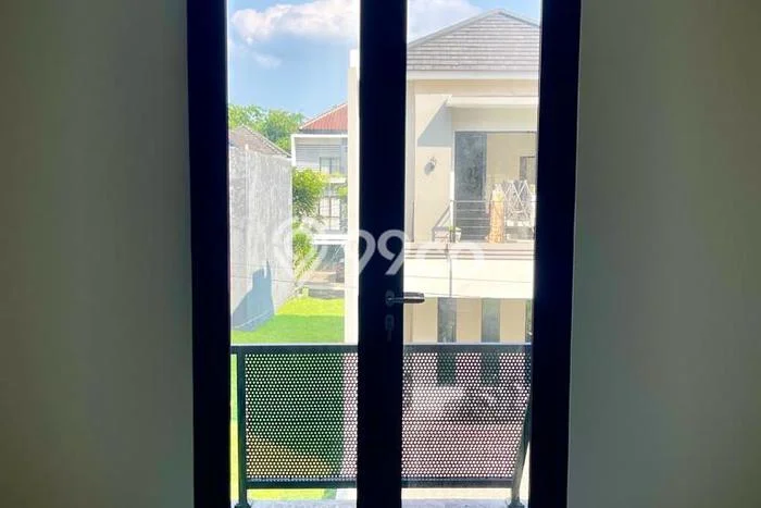 Hunian Nyaman Asri 3 KT Siap Huni di BSD Kencana Loka Tangerang Hunian Nyaman Asri 3 KT Siap Huni di BSD Kencana Loka Tangerang