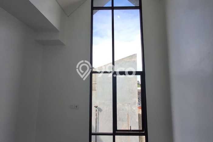 For Sale Hunian Rumah Nyaman 3 KT di BSD The Icon, Tangerang For Sale Hunian Rumah Nyaman 3 KT di BSD The Icon, Tangerang