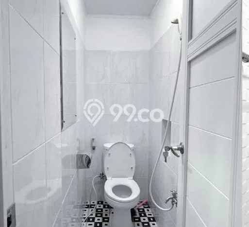 Rumah Luas Asri 2 KT Siap Huni di BSD The Icon Tangerang Rumah Luas Asri 2 KT Siap Huni di BSD The Icon Tangerang