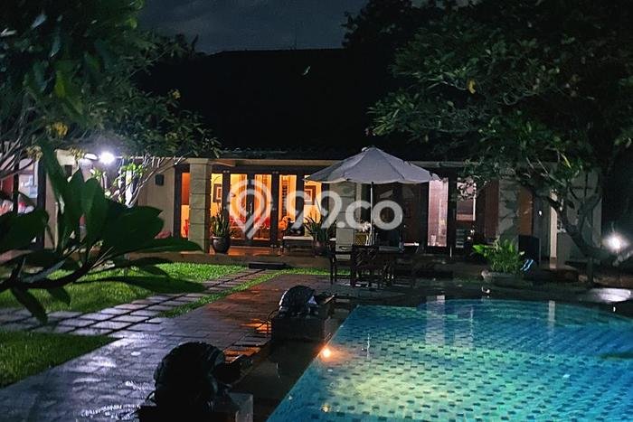 Rumah Luxury Modern Tanpa Renovasi di Kemang Jakarta Selatan Rumah Luxury Modern Tanpa Renovasi di Kemang Jakarta Selatan